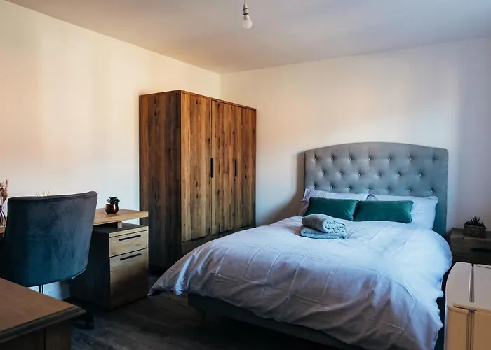 Oakley Place Hotel *